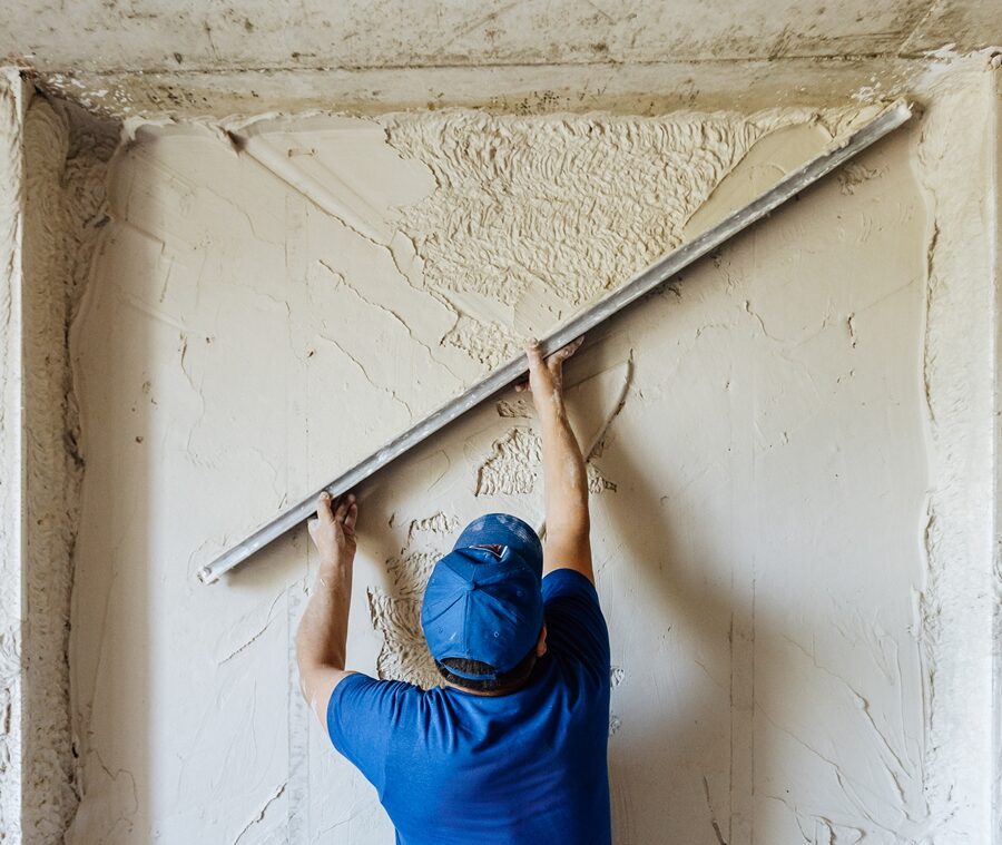 Teste de aplicação do gesso na parede